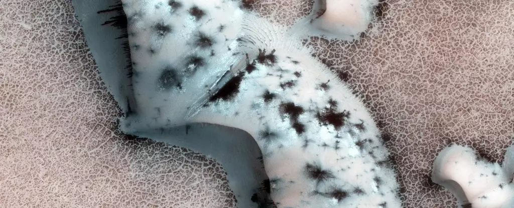 The Enigmatic Beauty of Martian Geysers: A Study of Nature’s Intriguing Artistry