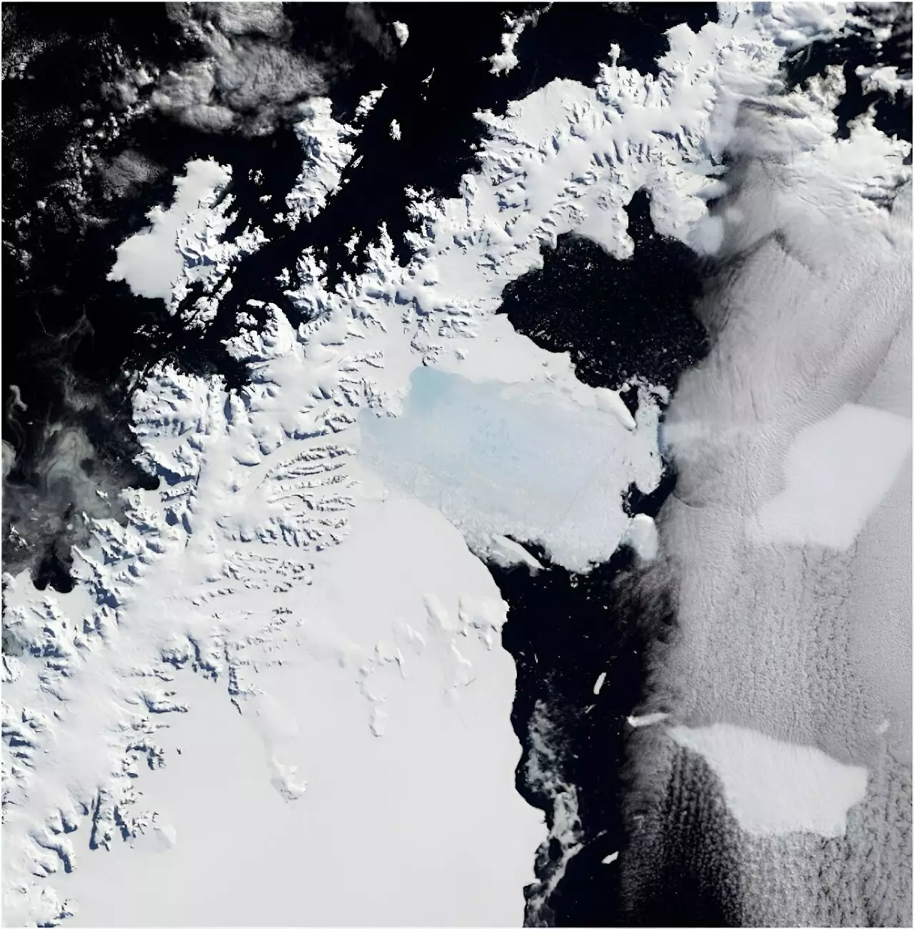 Unveiling the Ice: The Lasting Impact of the Larsen B Collapse on Global Sea Levels